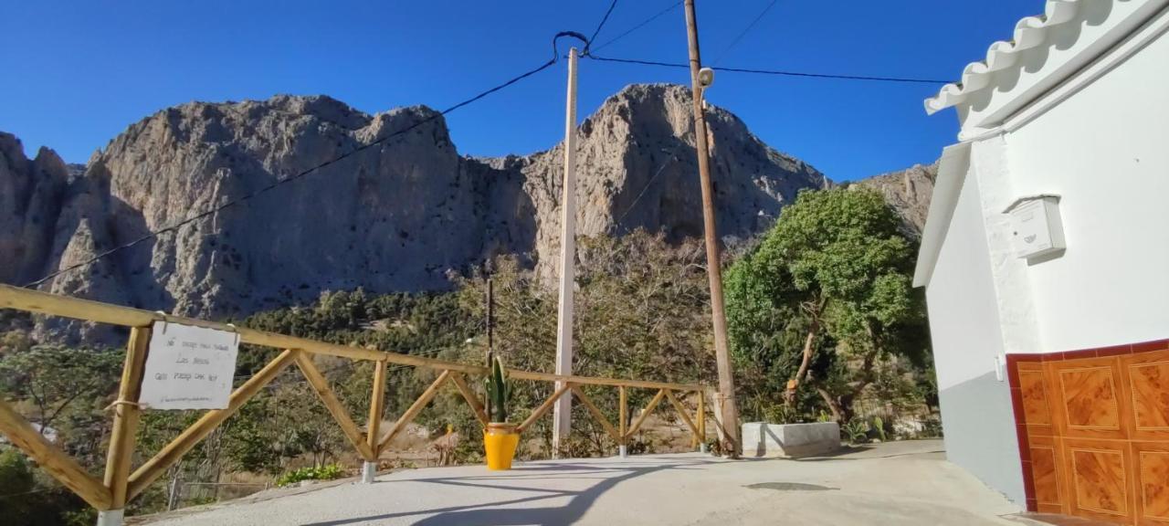 La Barberia De Miguel Villa El Chorro Exterior foto